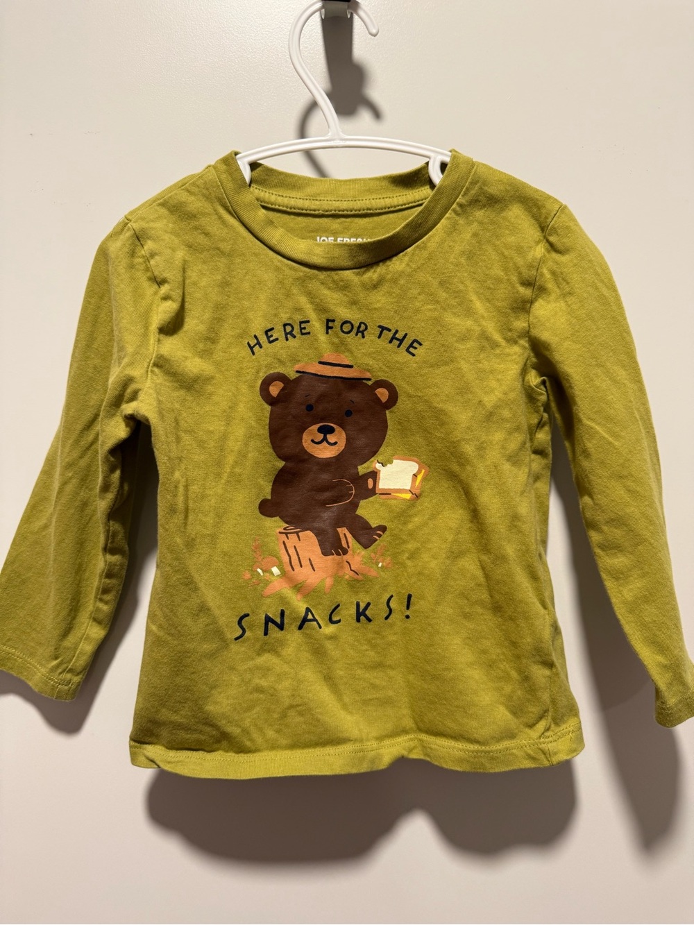 2/$15🥳 toddler Joe Fresh Olive Green Bear Graphic Long-Sleeve Top